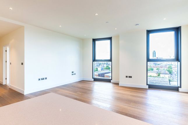 Flat for sale in Foundry House, Battersea Exchange