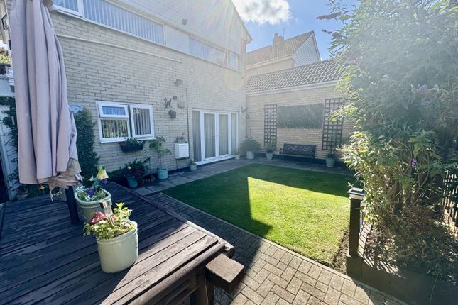 3, Westmorland Rise, Peterlee photo 4
