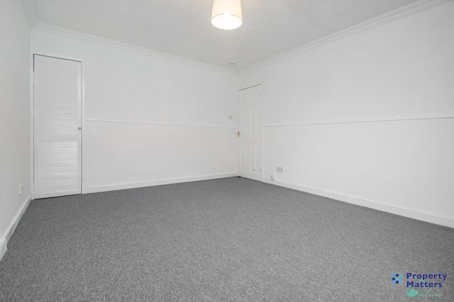 4a Bailliehill Place, Kilmarnock photo 4