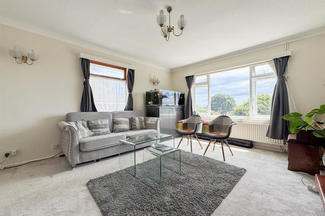 34, Ward Way, Bexhill-On-Sea photo 2