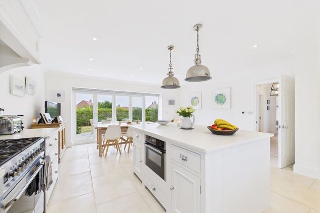 5, Lakeview Road, Keinton Mandeville photo 4