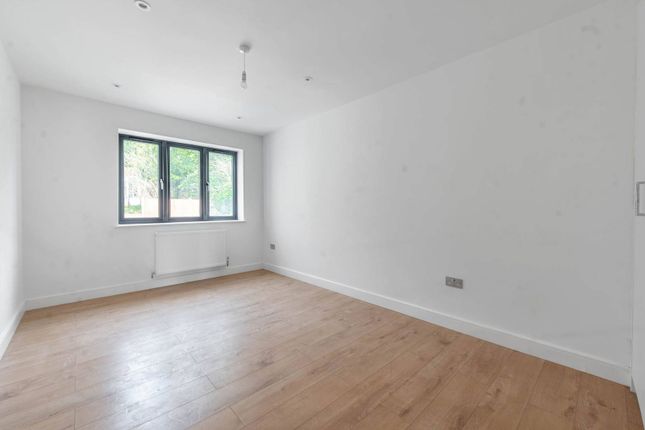 Thumbnail Flat for sale in Purley Rise, Purley