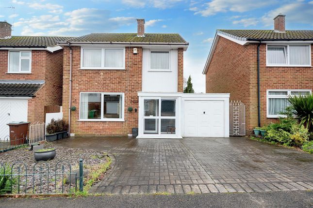 Thumbnail Detached house for sale in Cransley Avenue, Wollaton, Nottingham