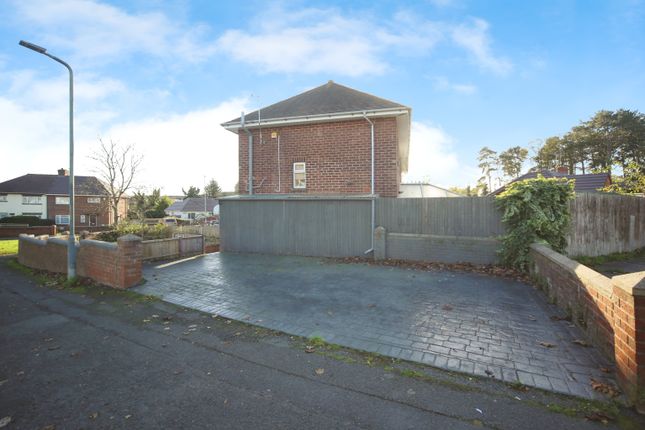 5, Goldthorn Road, Kidderminster photo 2