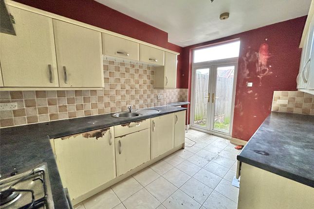 85, Rock Lane East, Merseyside photo 3