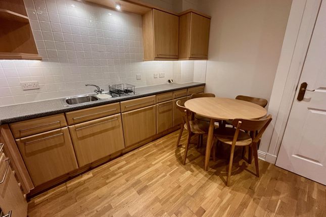 Flat to rent in Clarence Street, Edinburgh