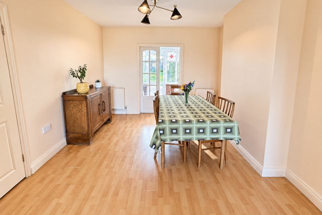 92, Wanlip Lane, Leicester photo 3