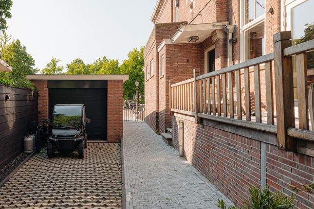 Villa for sale in Prins Hendriklaan 49, Netherlands