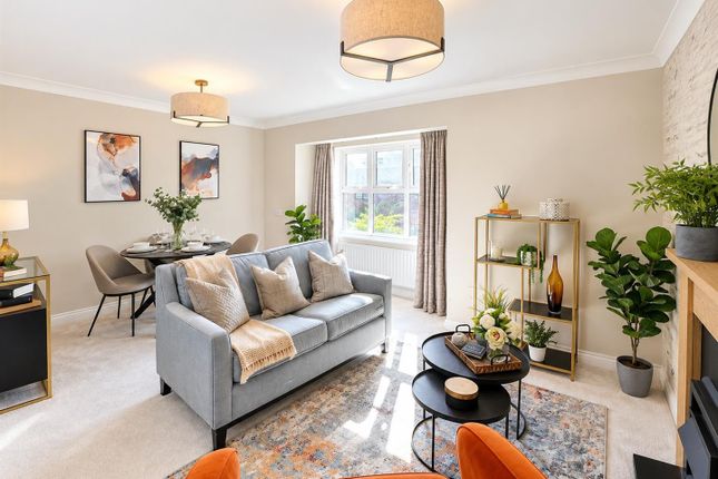 Branksomewood Road, Fleet photo 4