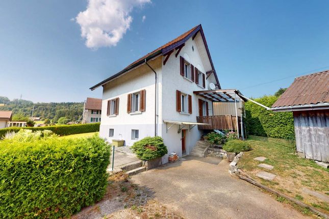 Villa for sale in Walterswil, Kanton Solothurn, Switzerland
