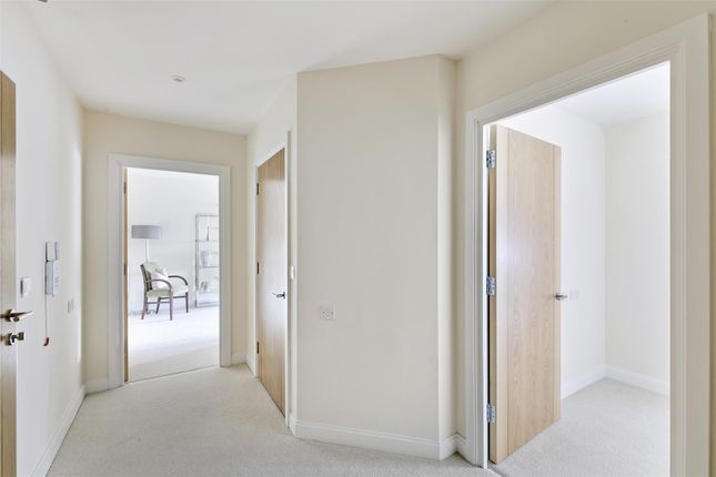 Flat for sale in Hawkesbury Place, Fosseway, Stow On The Wold