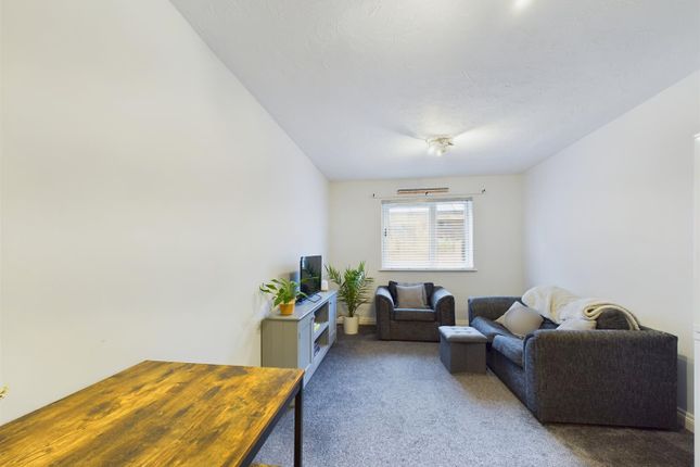Flat for sale in Sovereign Court, Victoria Street, Loughborough