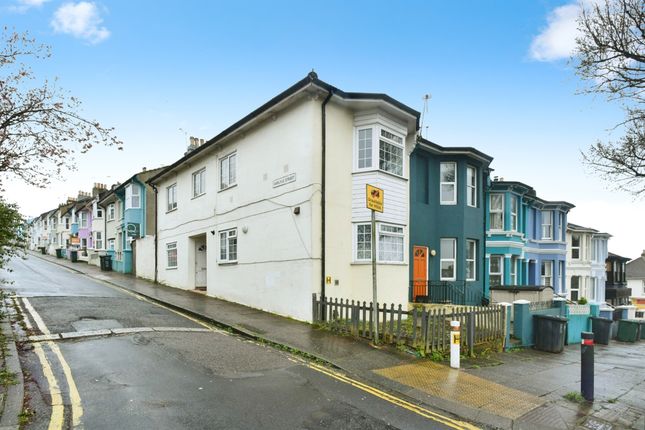 Thumbnail Flat for sale in Elm Grove, Brighton