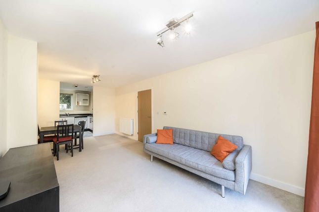 64, Fairthorn Road, Charlton photo 2