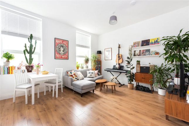 Thumbnail Terraced house to rent in Stoke Newington Road, London