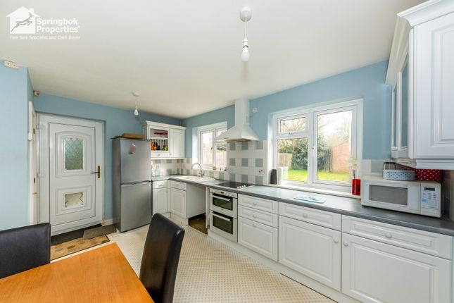 56, Highfield Road,, North Thoresby photo 3