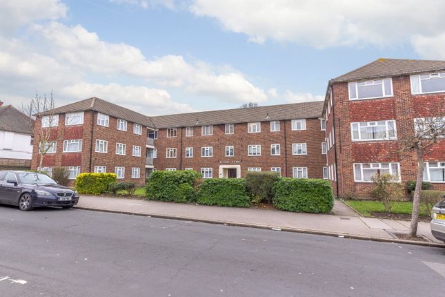 Thumbnail Flat to rent in Havelock Road, Addiscombe, Croydon