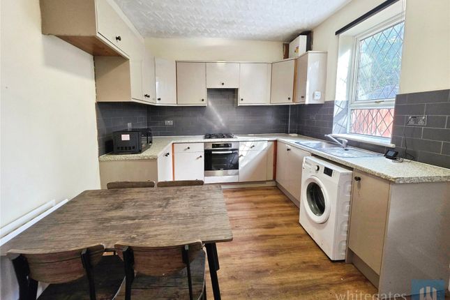 19, Queen Street, Dewsbury photo 5