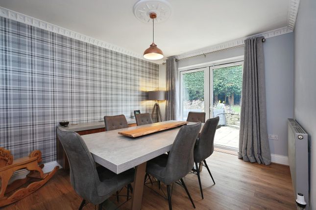 Azalea House, Field Lane, Brighouse photo 4