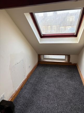 12A, DUCKWORTH LANE, BRADFORD photo 4