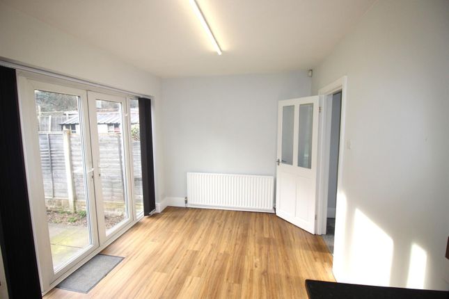 20, Horsewood Road, Sheffield photo 4