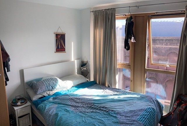 Holloway Road , Holloway, Islington, North London photo 4