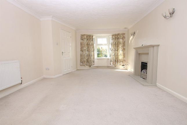 Tarragon Way, Northampton photo 2