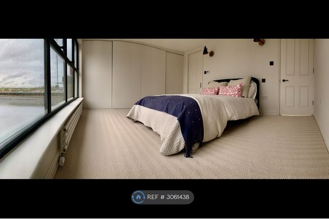 C Lordship Lane, London photo 5