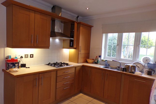 12, Ringwood photo 2