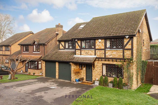 Thumbnail Detached house to rent in Bunbury Way, Epsom