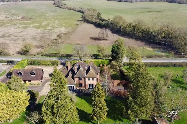 Detached house for sale in Howe Road, Watlington, Oxfordshire