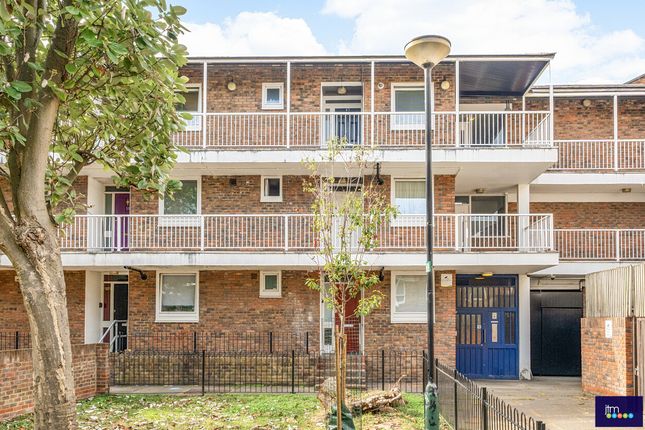57, Ringmer Gardens, London photo 3