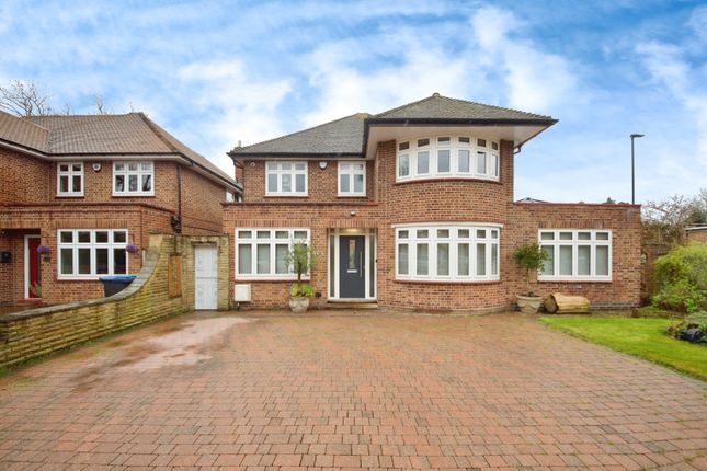 Thumbnail Detached house for sale in Village Road, Enfield