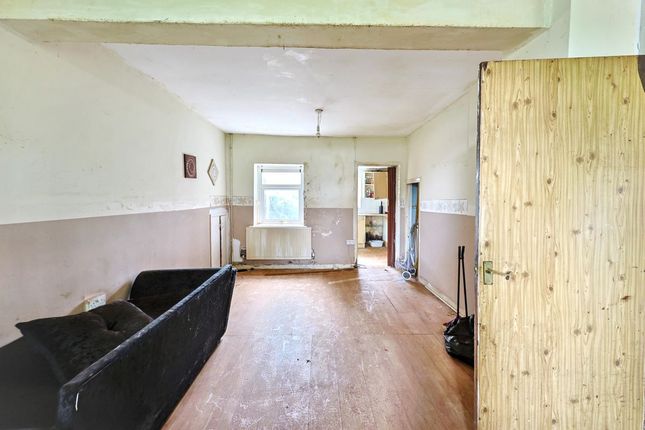 Oddfellows Street, Bridgend photo 3