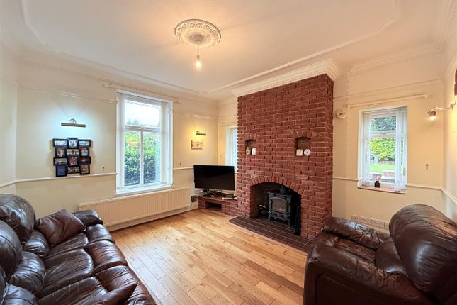 Station House, 156, Station Road, Glossop photo 3