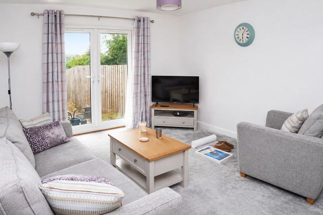 9, Platt Court, Shipley photo 2