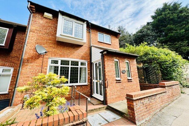 Property to rent in Saltisford, Warwick