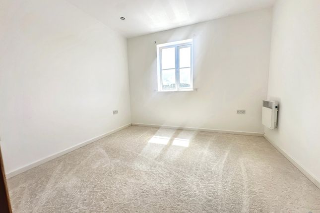 7, Noble Court, Newport photo 5