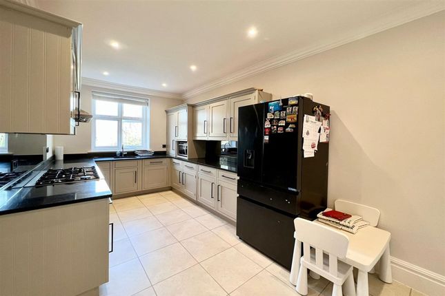 Flat 4, Altenbrook, Altrincham photo 2
