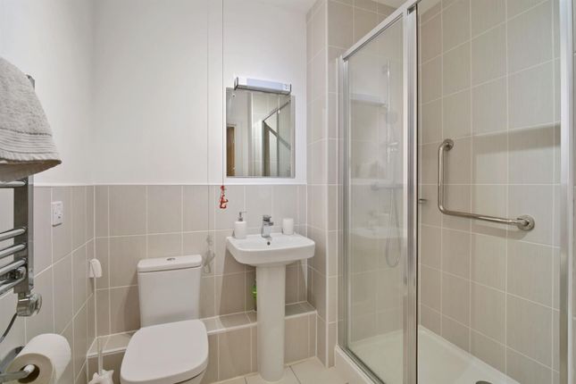 Flat for sale in Albion Road, Bexleyheath