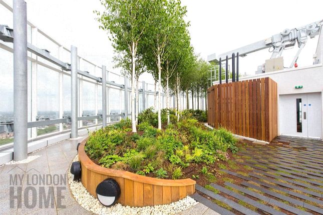 3302,, Sky Gardens, Nine Elms photo 5