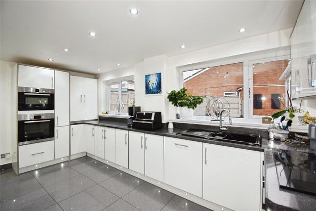 15, Bideford Close, Leicestershire photo 3