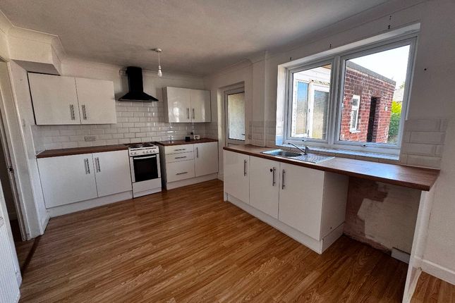 37 Lime Avenue, Wisbech photo 4