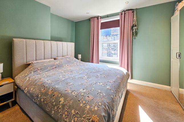 7 Baldwin Street, Harrogate photo 4