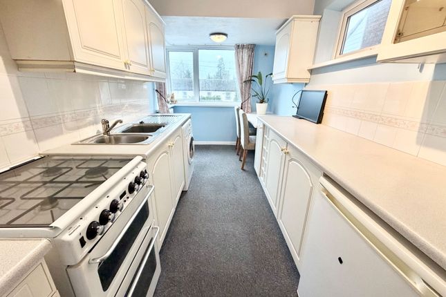 9, Oakham Road, Dudley photo 3