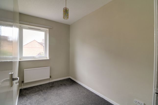 End terrace house for sale in Poplar Grove, London