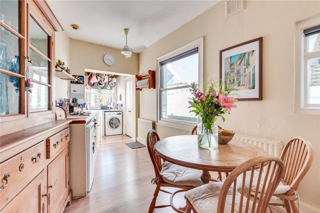 Garden Flat, 23, Elthiron Road, London photo 2