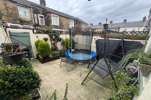 Terraced house to rent in May Street, Nelson