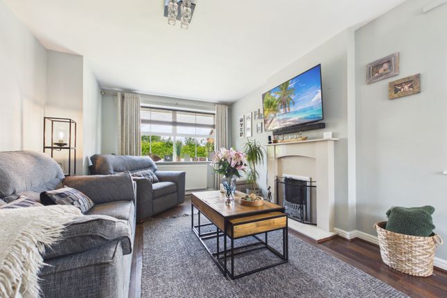 6, Lidgett Way, Barnsley photo 4