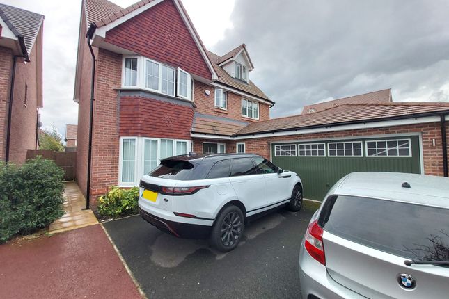 Thumbnail Detached house for sale in Hawthorn Way, Worsley
